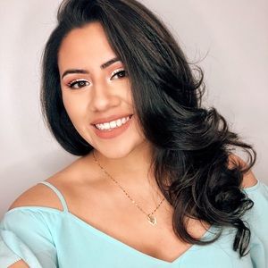 Meet your Posher, Meztli